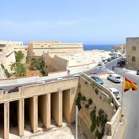 Vallettastay - Harbor View Gem -sea View 2 Bed Apartment *