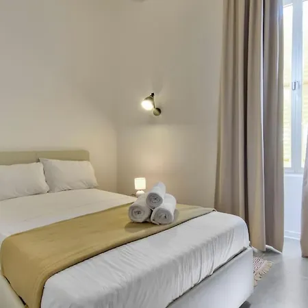 Vallettastay - Harbor View Gem -sea View 2 Bed Apartment Valletta