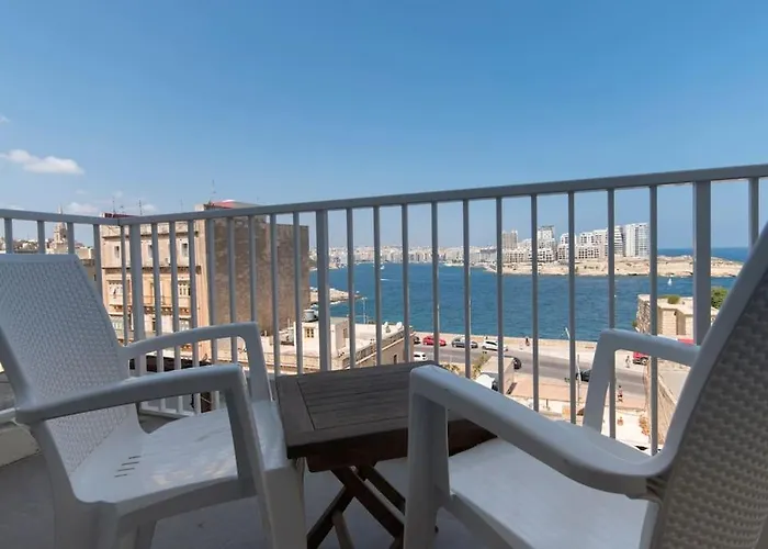 Harbour Gem Sea View 5 By Vallettastay * Valletta